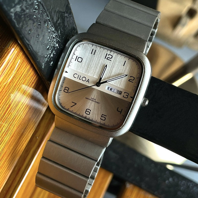 Reloj mecánico con diseño ideal para estudiantes y detalles de agujeros para hombre.