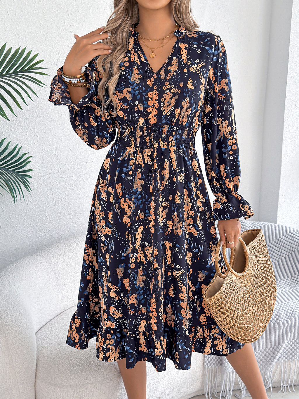 Vestido informal de corte A con estampado floral, mangas acampanadas y cintura anudada para mujer