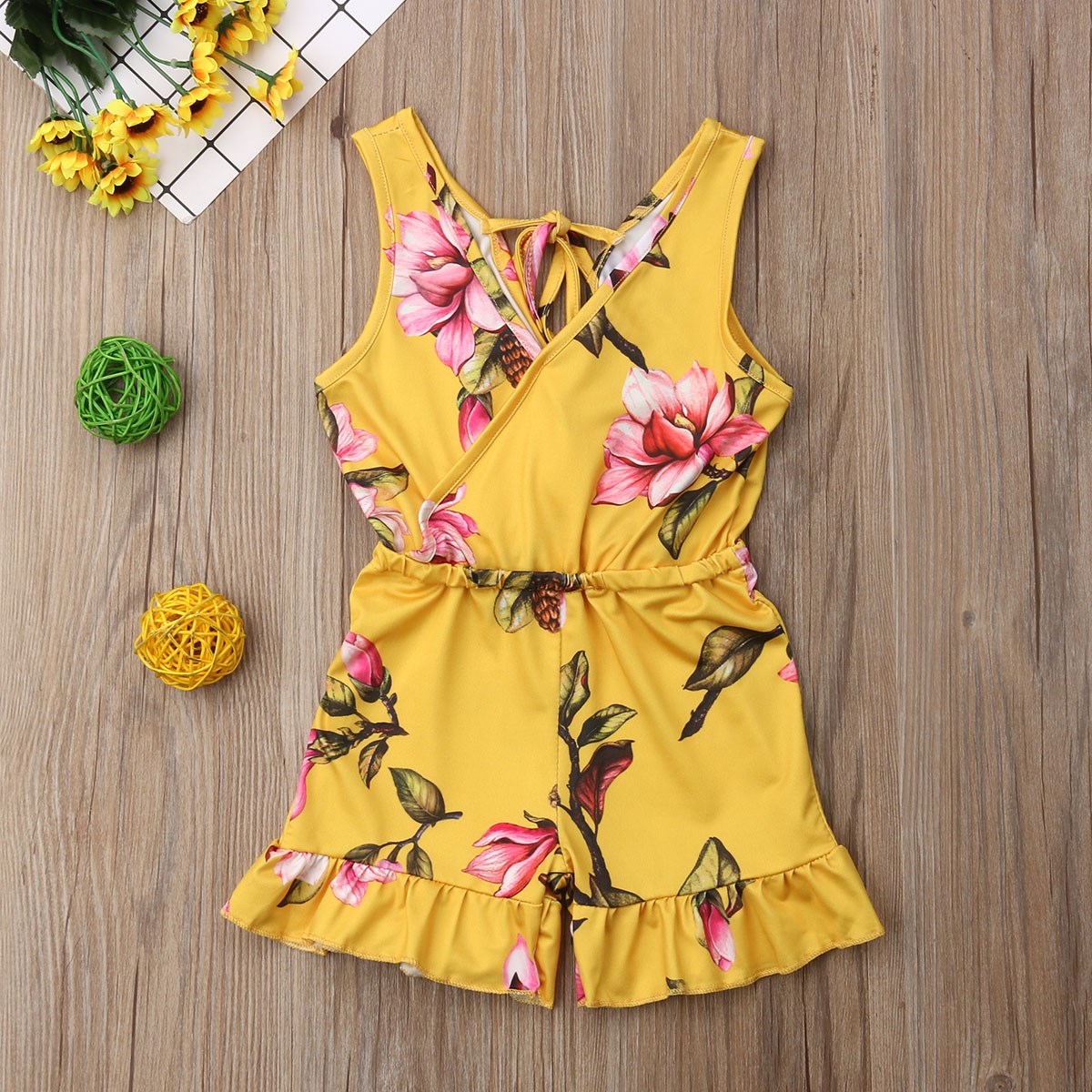Ropa de verano para niñas y bebés con estampado floral