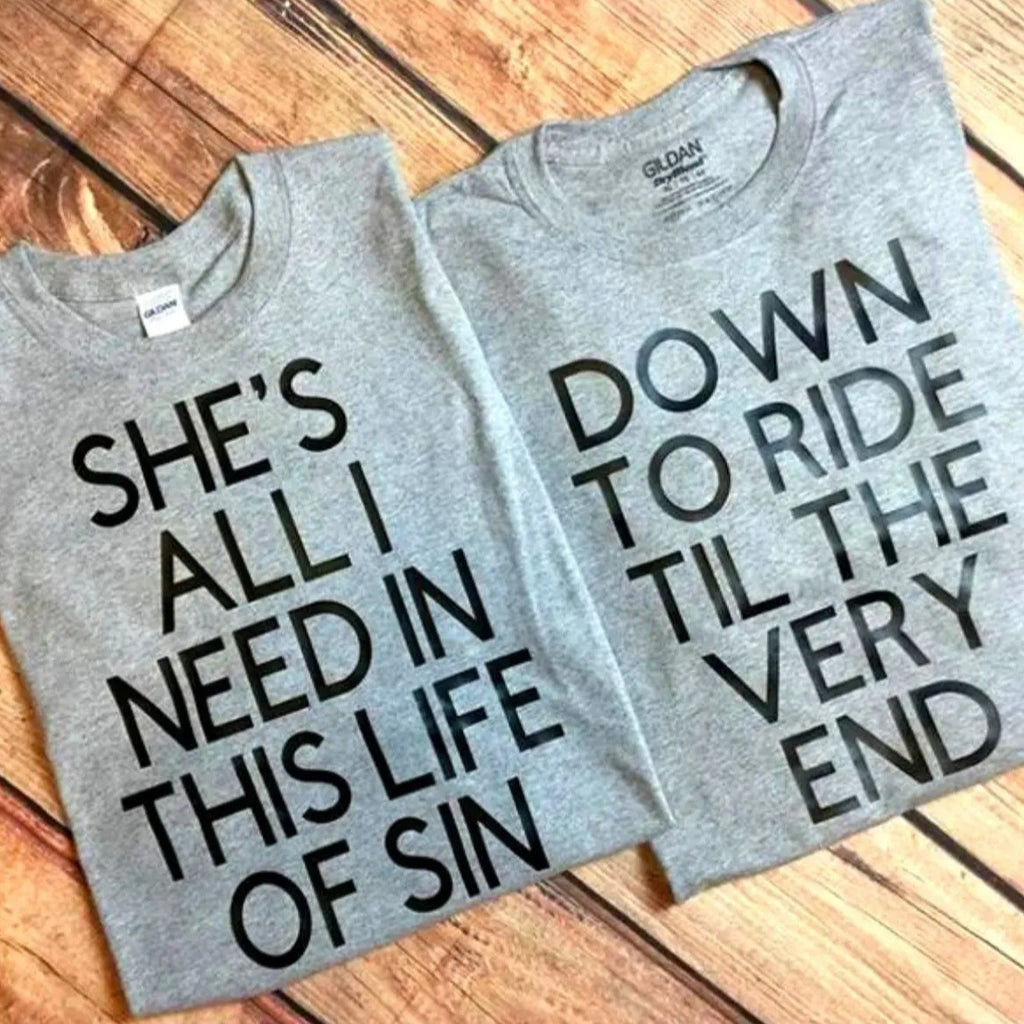 Camisetas elegantes de manga corta y cuello redondo con letras en inglés para parejas