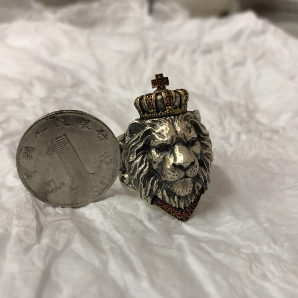 Anillo de león vintage