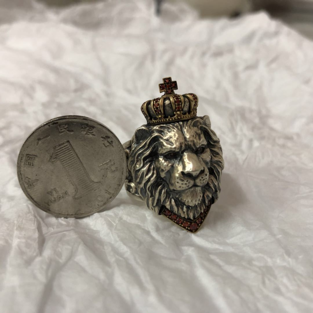Anillo de león vintage