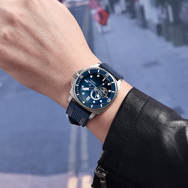 Reloj mecánico totalmente automático con pantalla luminosa y resistente al agua para hombre.