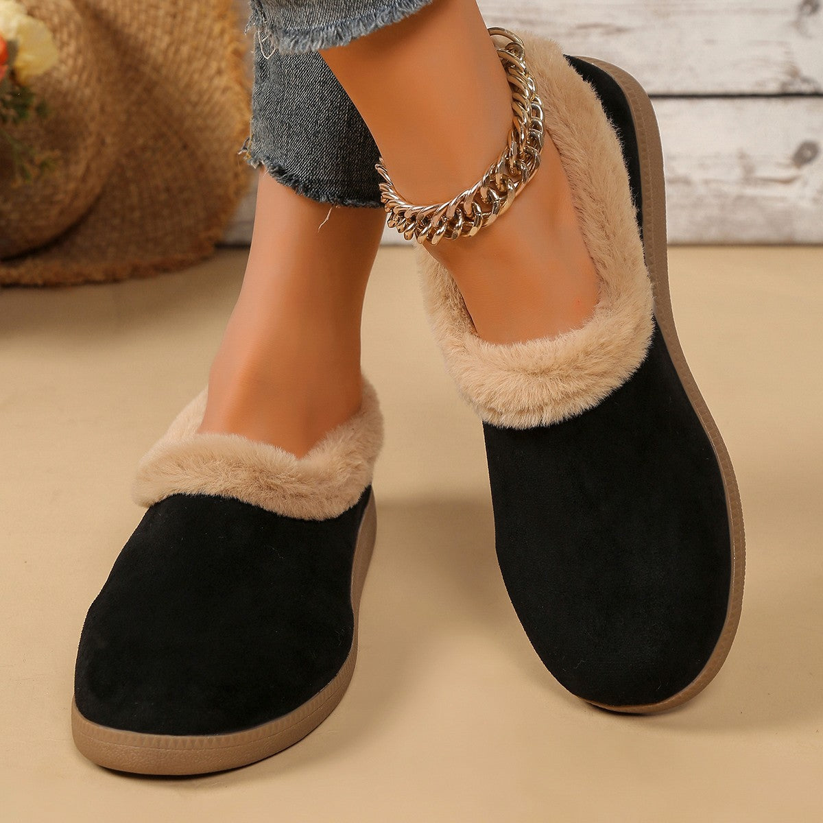 Botas de nieve cortas con suela gruesa y boca de piel