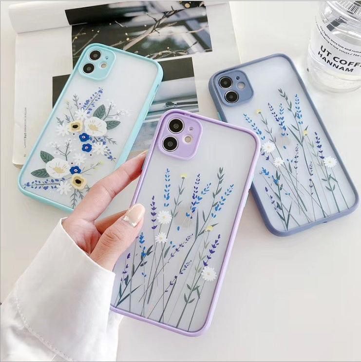 Bonita funda para teléfono con diseño de hojas y flores