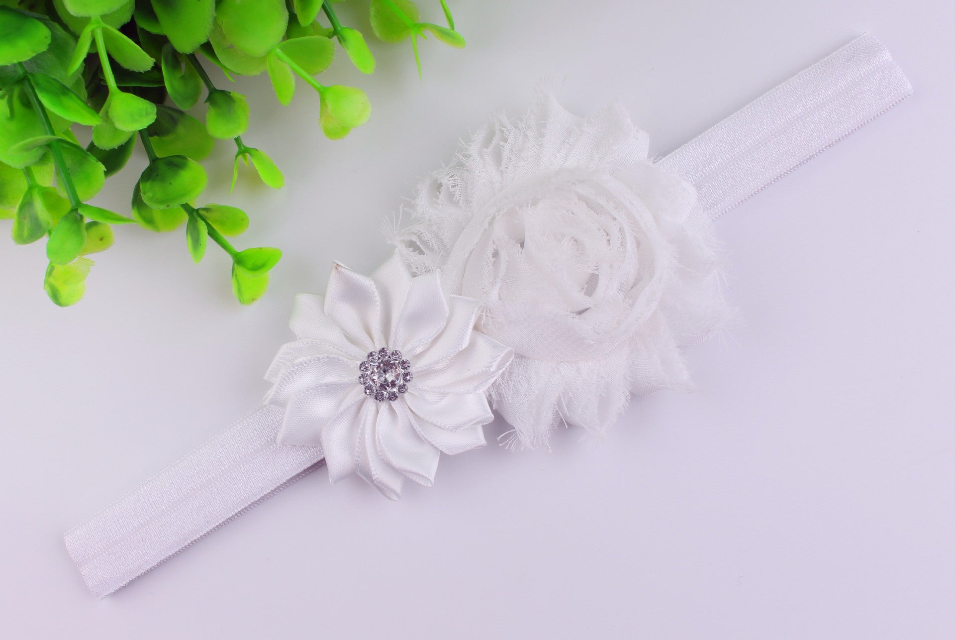Diadema de flores para bebé