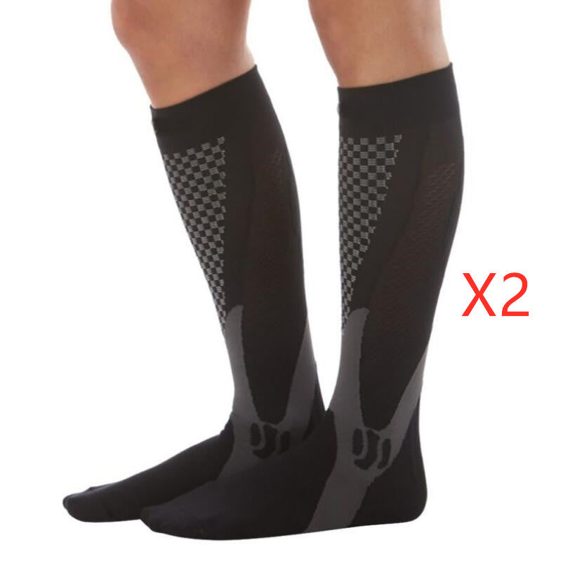 Calcetines de compresión para hombre y mujer. El mejor ajuste deportivo graduado para correr, viajar, volar, aumentar la resistencia, la circulación y la recuperación.