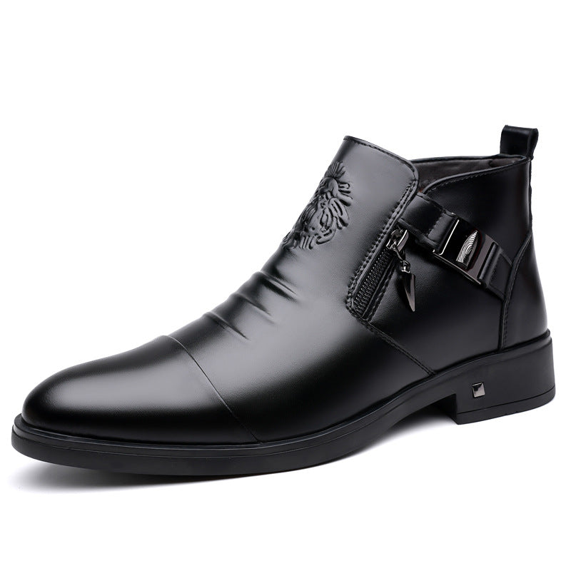 Botines retro de corte ancho y moderno con cadenas laterales