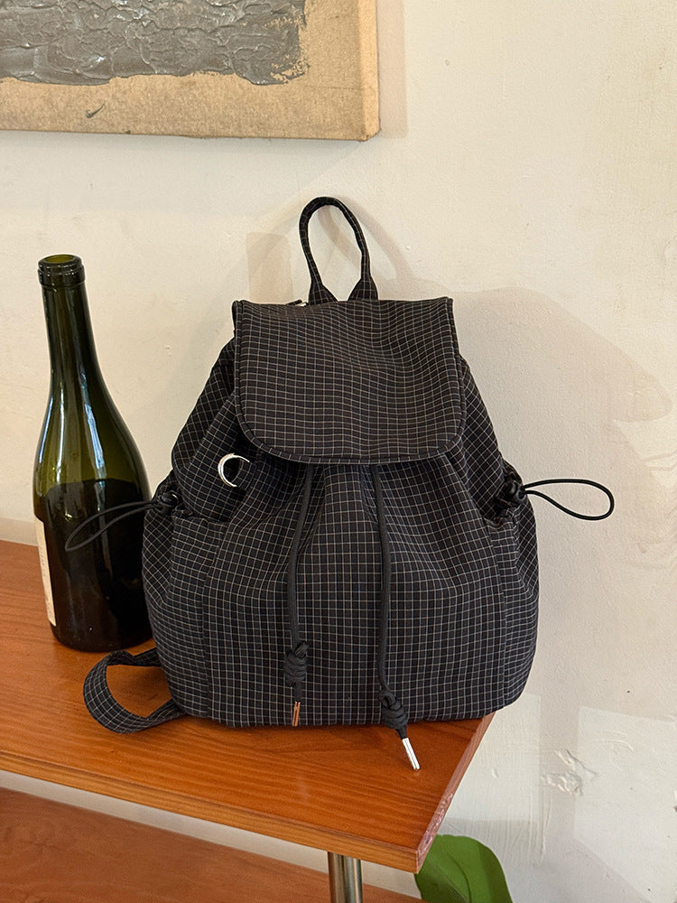 Mochila ligera de nailon estilo coreano para uso diario