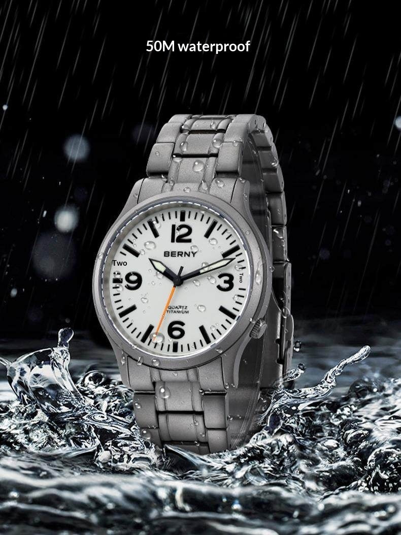 Reloj Bernie de cuarzo de aleación de titanio para hombre, resistente al agua y muy luminoso.