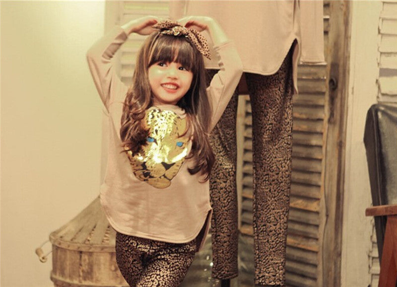 Women's Two-Piece Matching Set Casual Chic Everyday Fashion Outfit