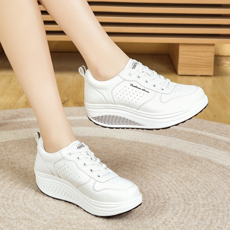 Zapatos deportivos casuales, versátiles y blancos de suela gruesa para mujer