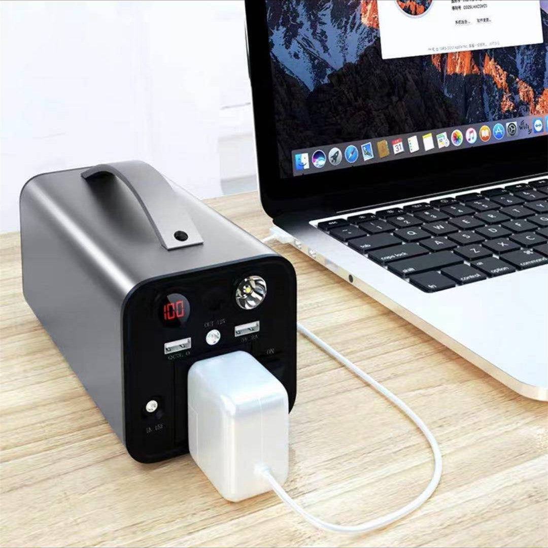 Fuente de alimentación móvil para almacenamiento al aire libre de gran capacidad (220 V-110 V)