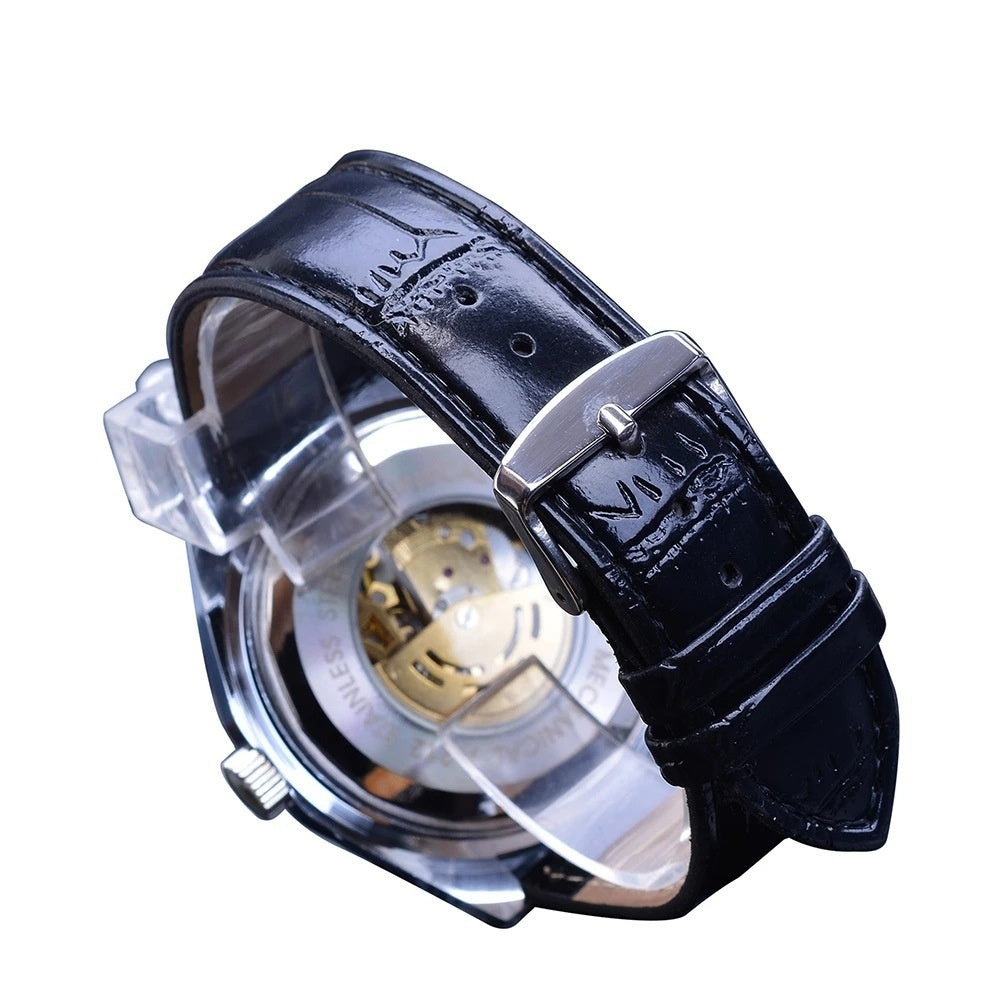 Reloj mecánico automático de esfera grande ahuecado con cristal azul para negocios y estilo informal.