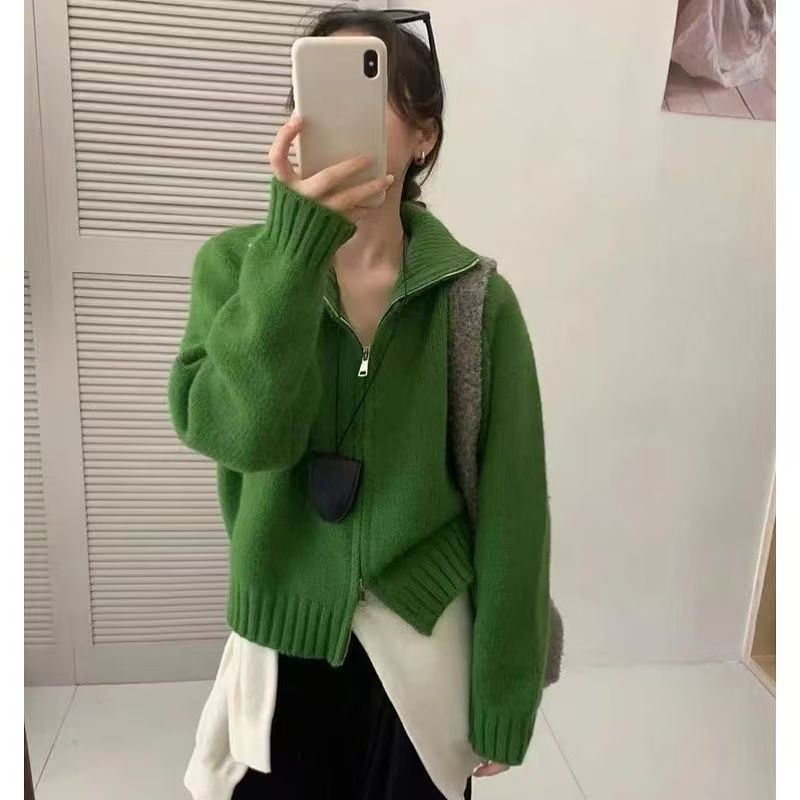 Cárdigan de punto holgado, sencillo, con cuello alto y estilo relajado