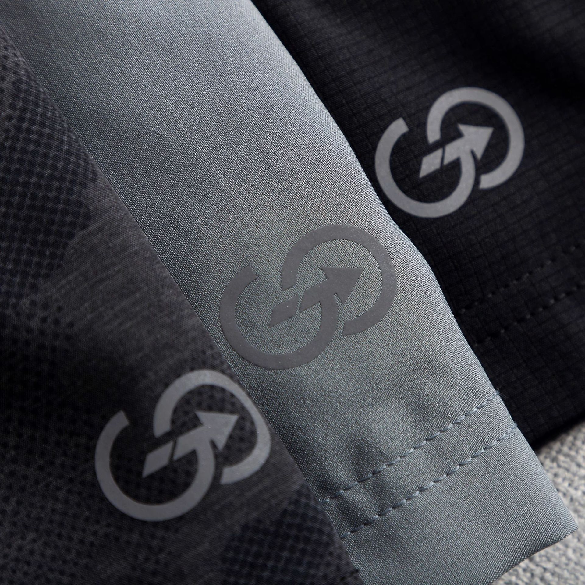 Pantalones cortos deportivos y de fitness de moda, sueltos, de secado rápido, transpirables, informales, finos.