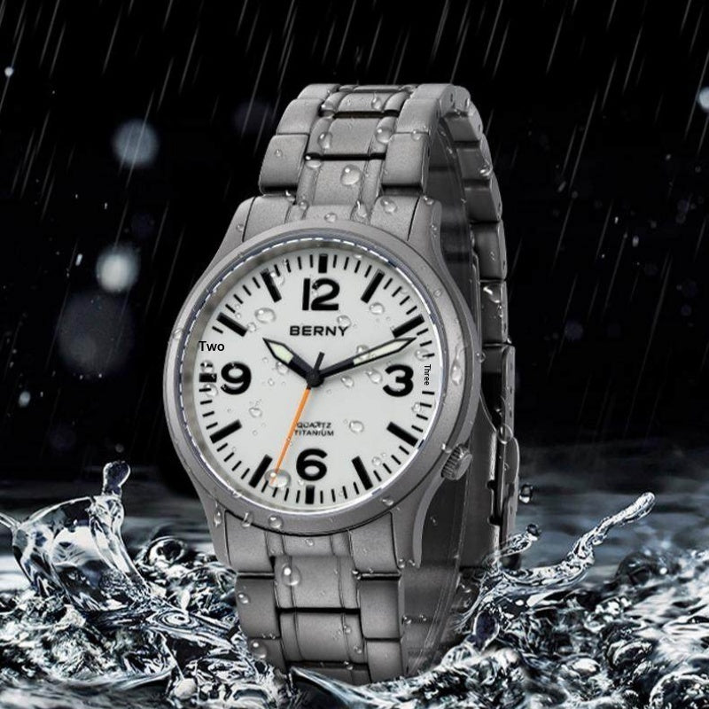 Reloj Bernie de cuarzo de aleación de titanio para hombre, resistente al agua y muy luminoso.