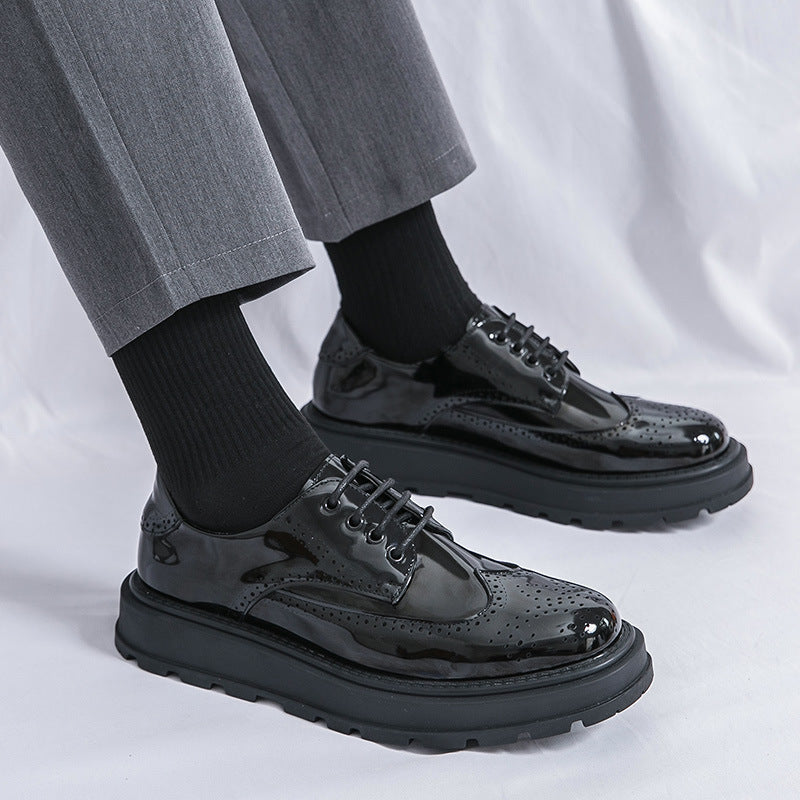 Zapatos formales de cuero brillante con aumento de altura, estilo británico