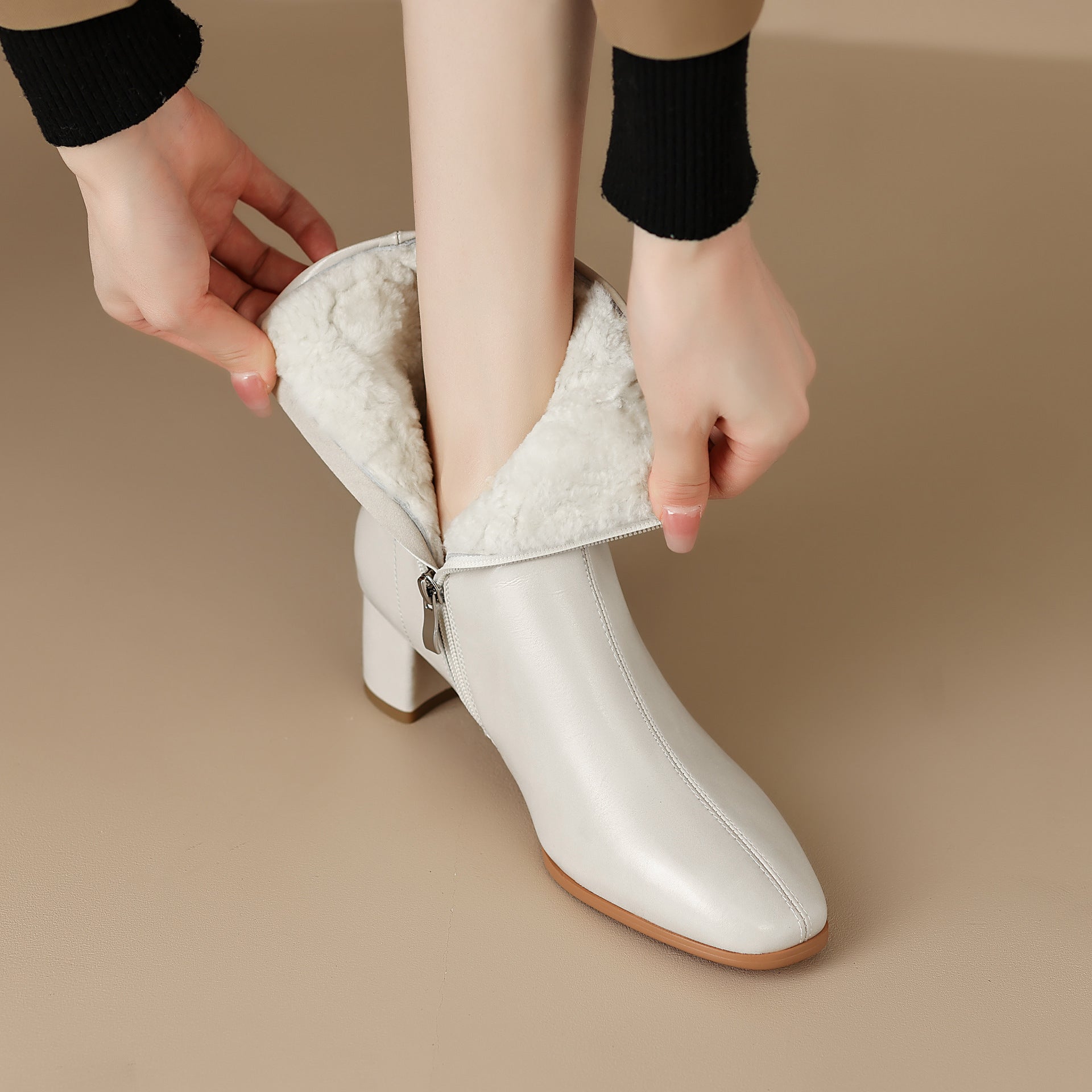 Botas cortas para mujer, tacón medio grueso, botas de nieve de piel gruesa, botas de algodón