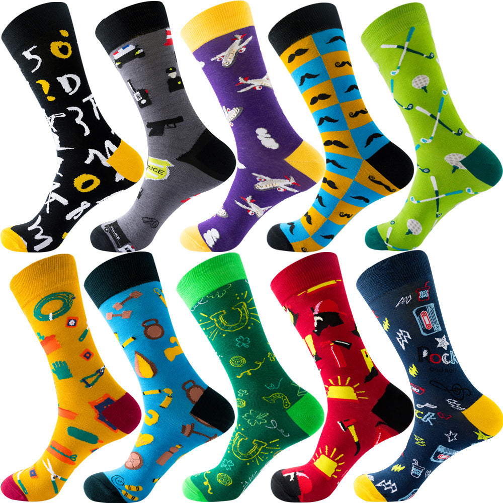 Calcetines de otoño para hombre con estampado de rombos y temática navideña de animales y frutas.