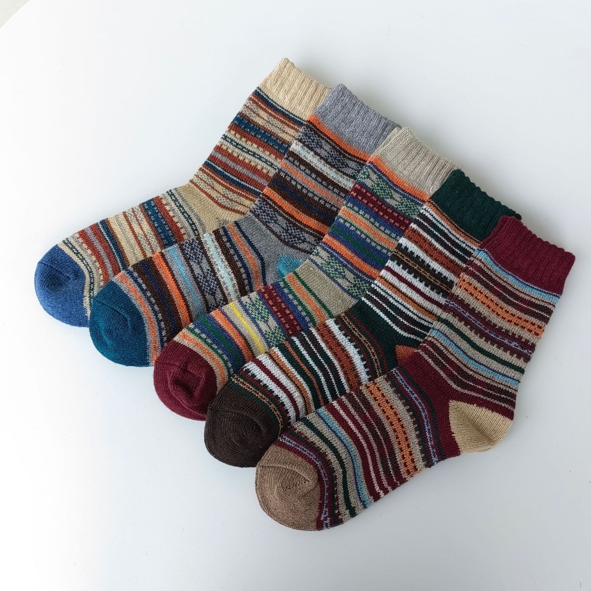 Calcetines de hombre de lana estilo étnico vintage para invierno