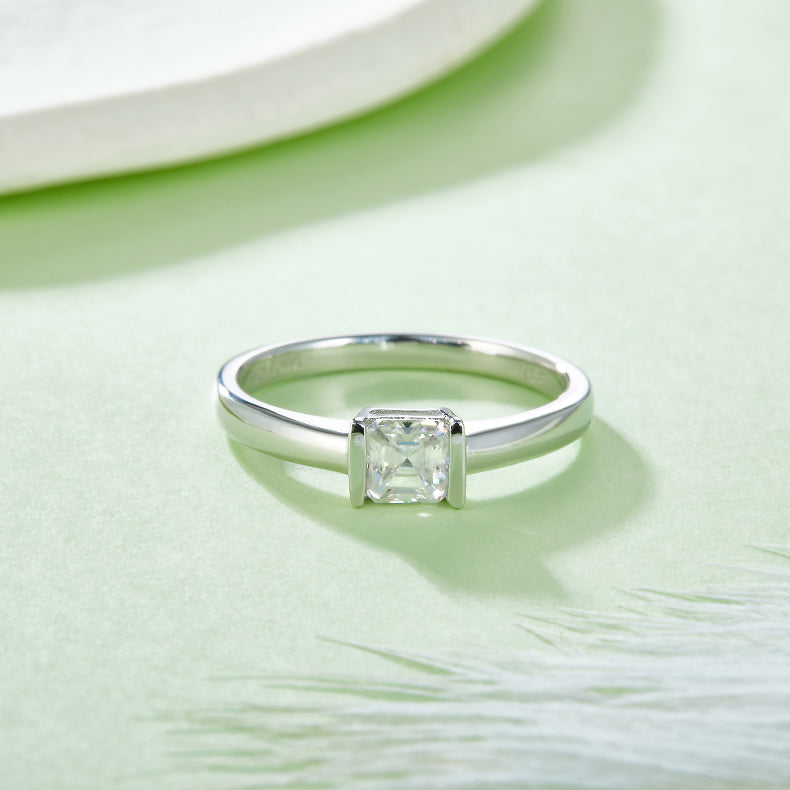 Square Moissanite Set With Top-quality Moissanite Luxury And Fashionable Light Luxury Jewelry Silver Ring S925 Silver Electroplated With Platinum