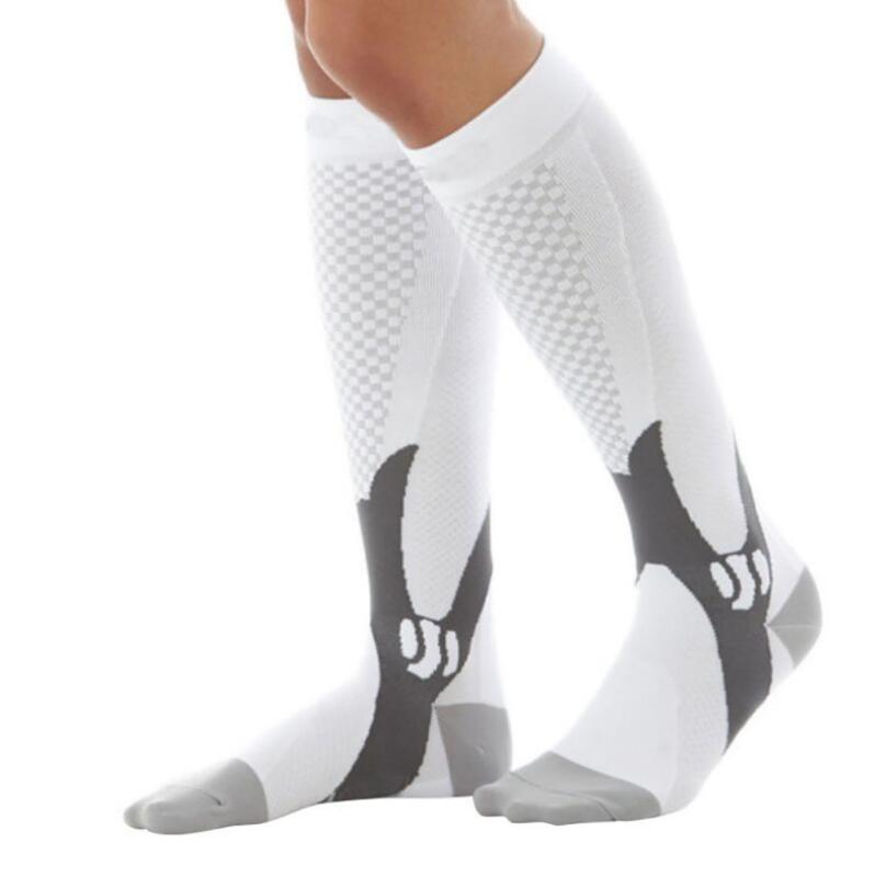 Calcetines de compresión para hombre y mujer. El mejor ajuste deportivo graduado para correr, viajar, volar, aumentar la resistencia, la circulación y la recuperación.