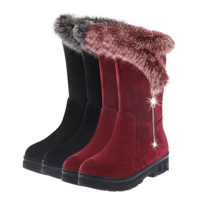 Botas de suela gruesa y piel afelpada