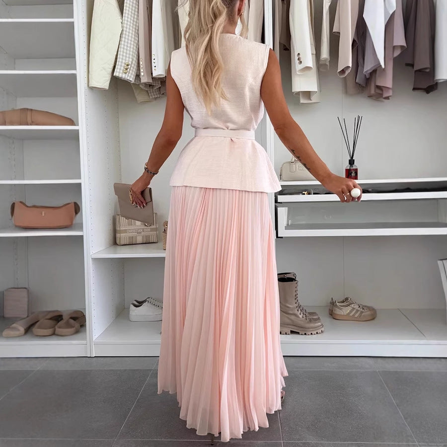 Conjunto de dos piezas con chaleco sin mangas estilo Chanel y falda plisada de malla