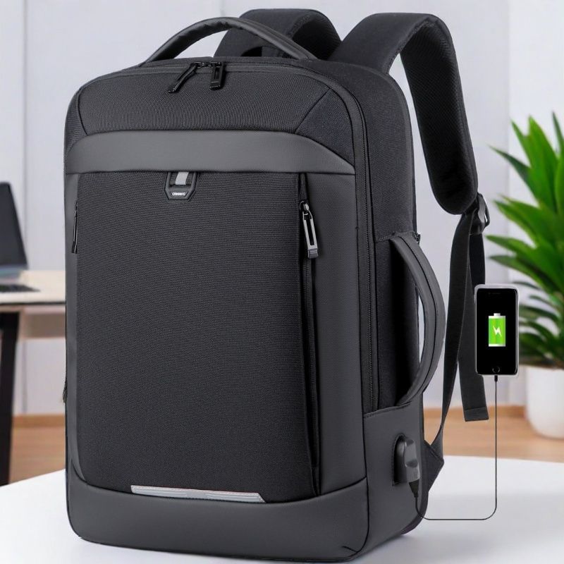 Mochila negra transpirable y multifuncional para portátil