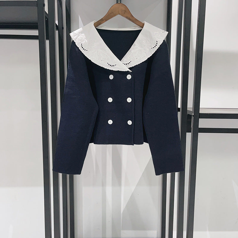 Abrigo de punto con encaje calado y bordado de moda para mujer