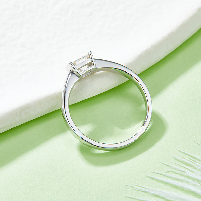Square Moissanite Set With Top-quality Moissanite Luxury And Fashionable Light Luxury Jewelry Silver Ring S925 Silver Electroplated With Platinum
