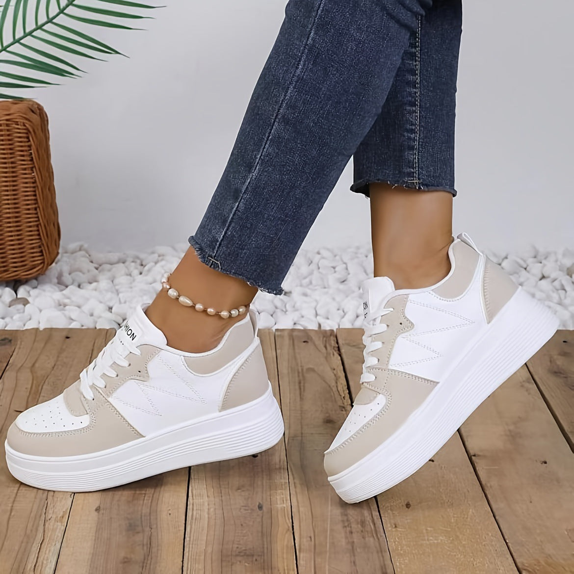 Zapatillas bajas con cordones para mujer con parte superior sintética y suela gruesa
