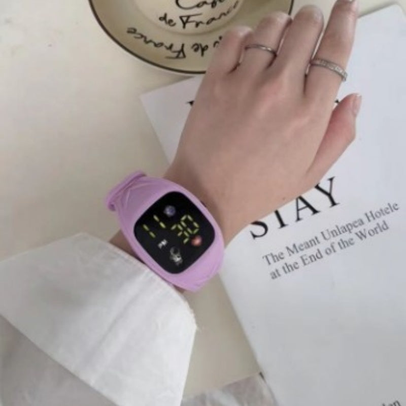 Reloj electrónico inteligente, moderno, elegante y minimalista para niños y niñas.