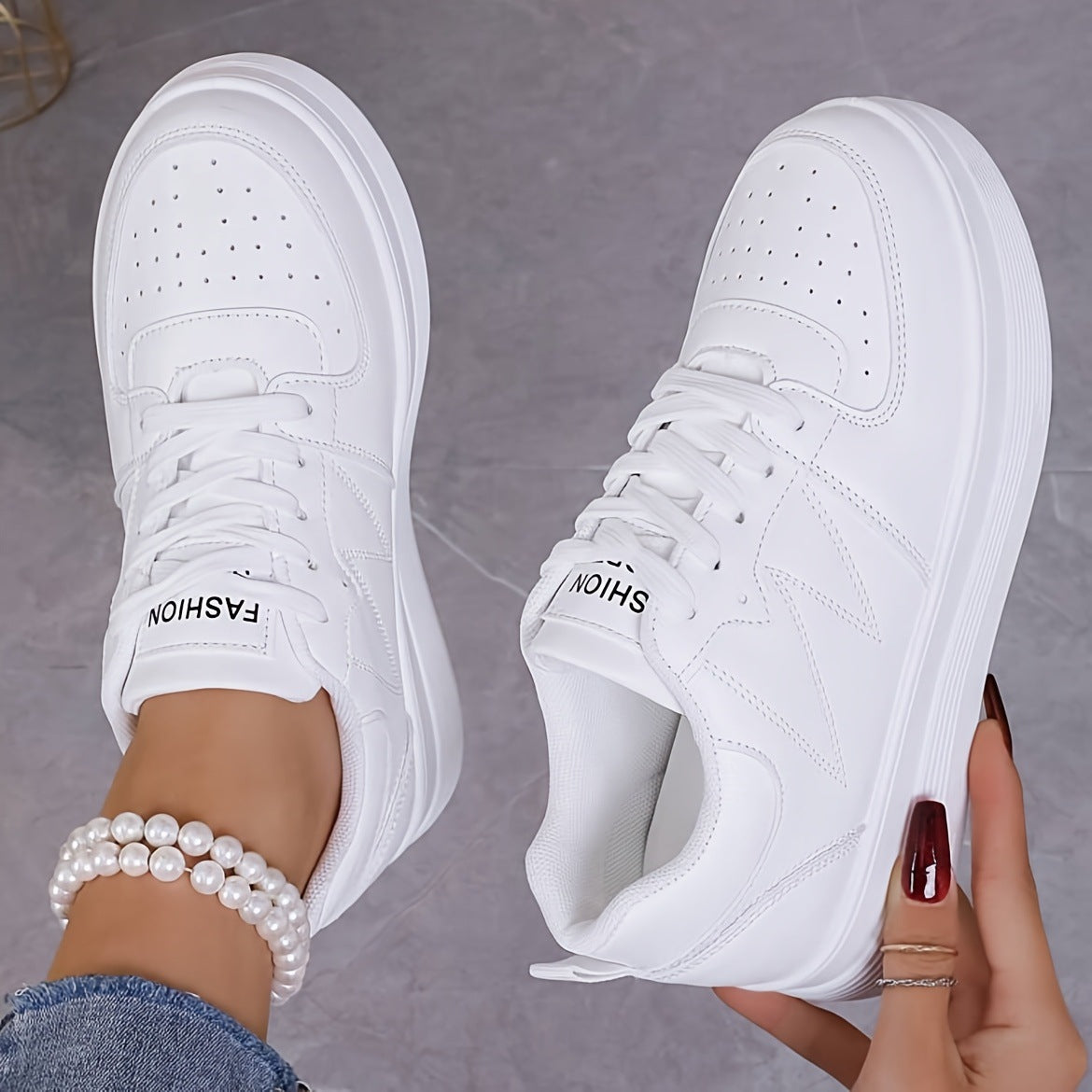Zapatillas bajas con cordones para mujer con parte superior sintética y suela gruesa