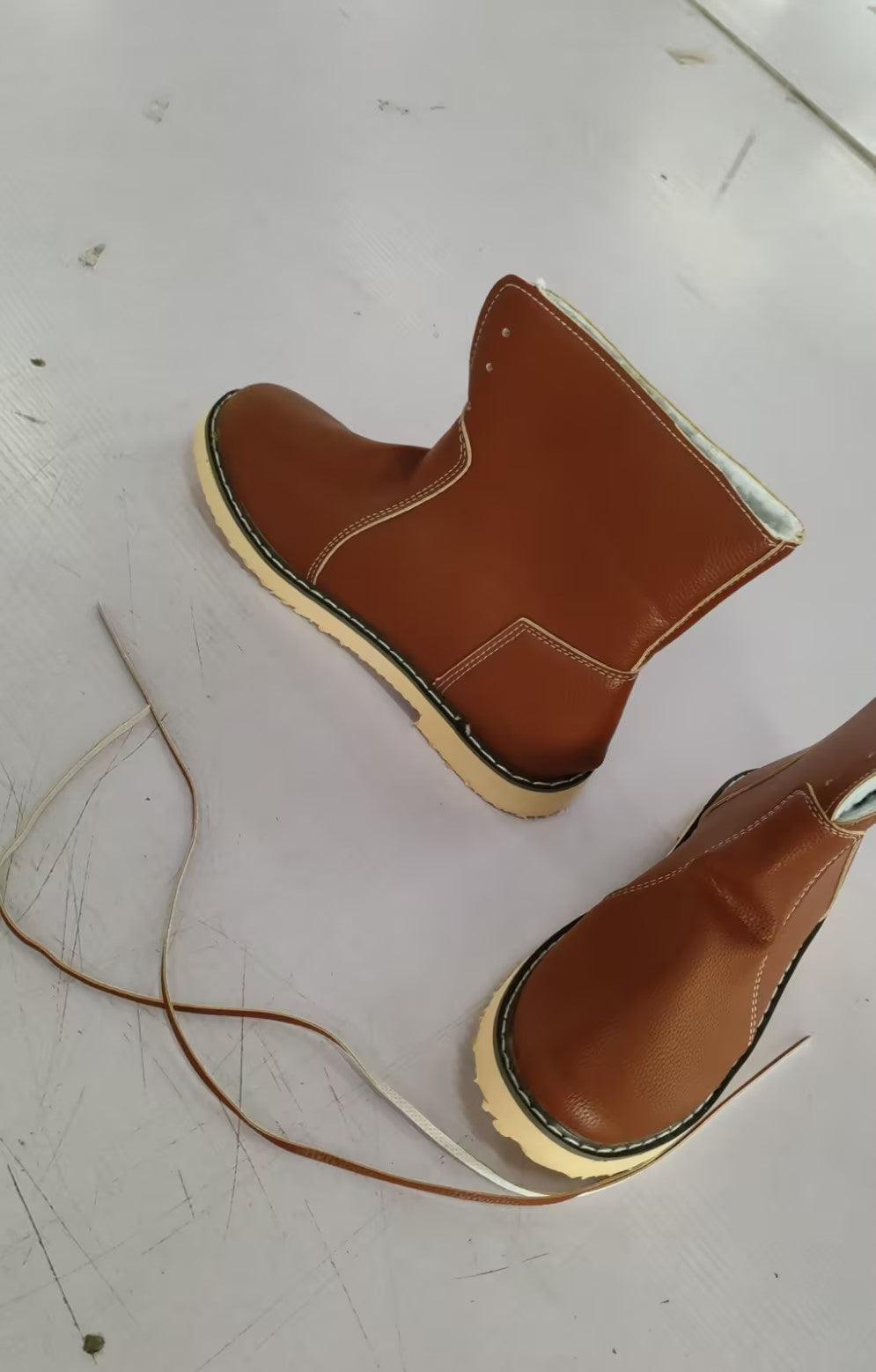 Botas de nieve para mujer, botas de invierno de piel de felpa con cordones para mujer