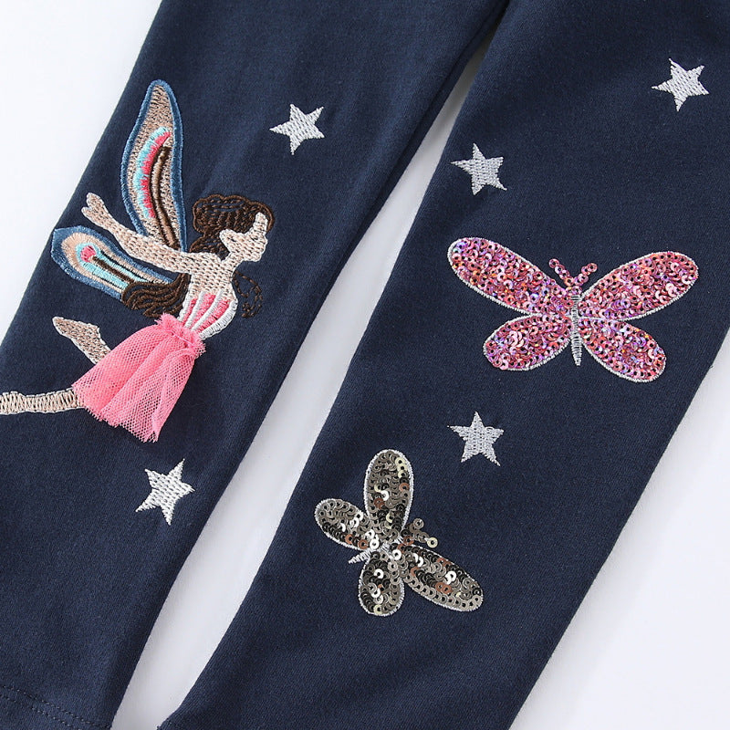 Pantalones largos estilo princesa, versátiles y ajustados, ideales para usar en exteriores.