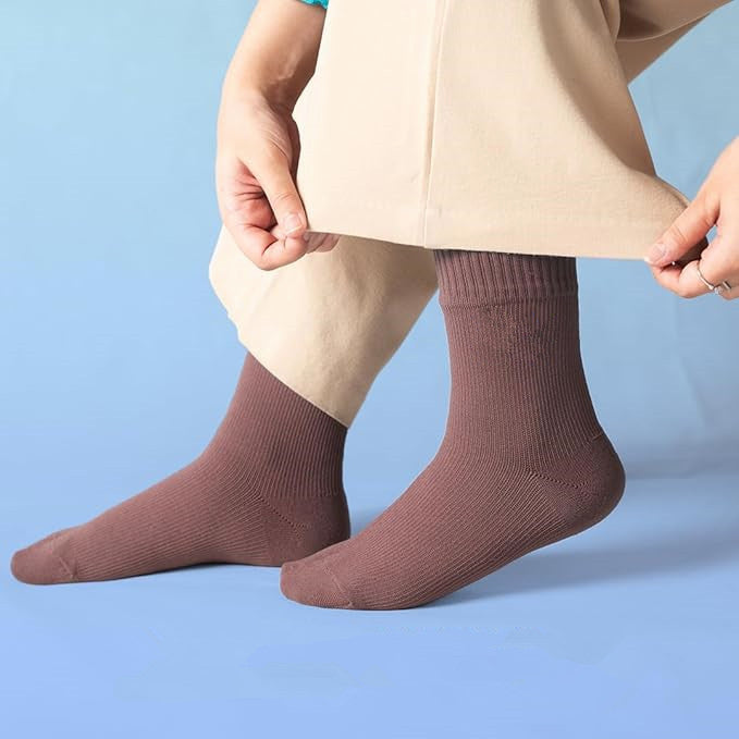 Calcetines impermeables que te mantienen abrigado y ofrecen una excelente resistencia a la abrasión.