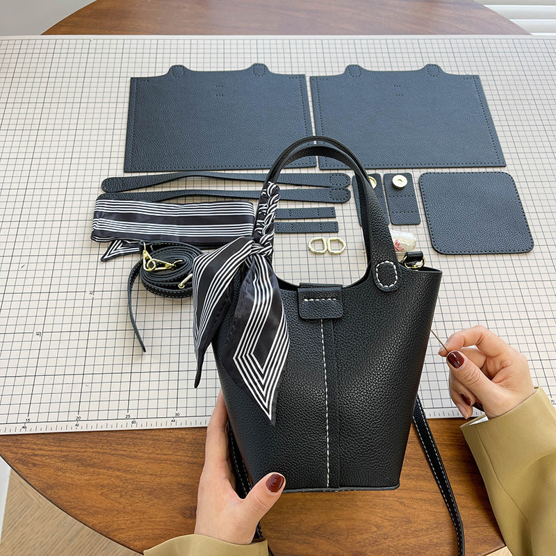 Bolso estilo cubo estilo occidental con pañuelo de seda para mujer