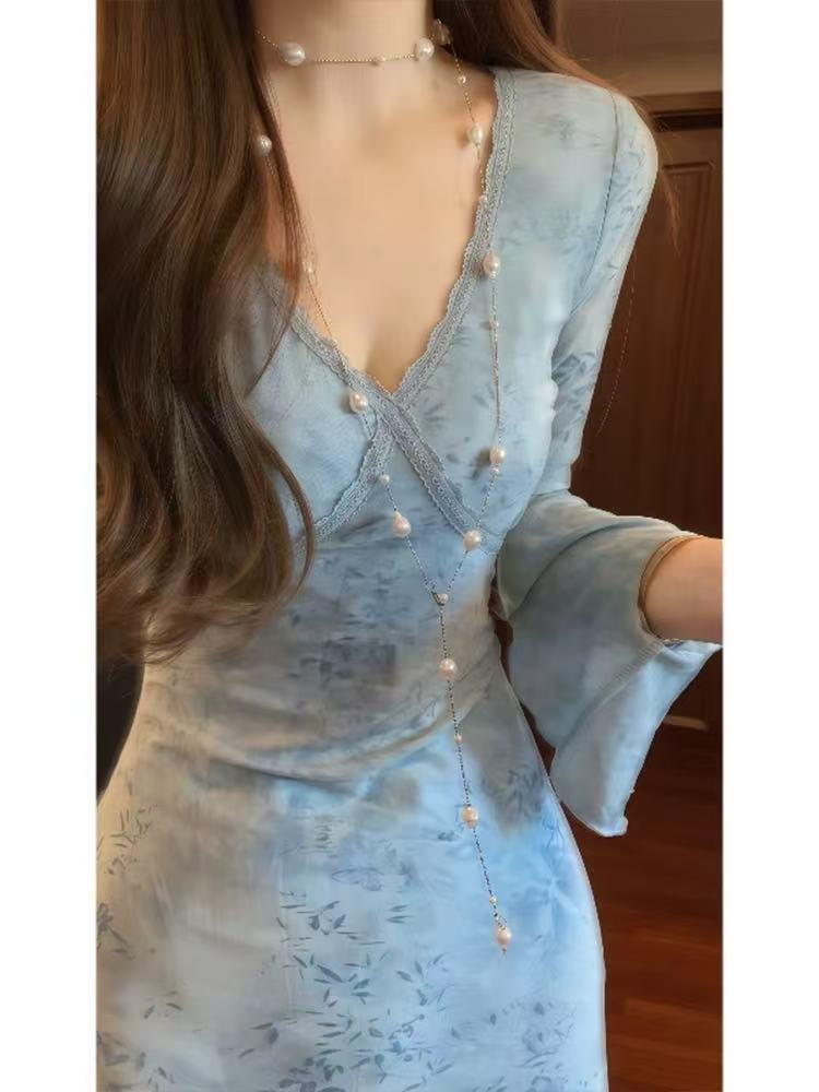 French-style Gentle Elegant Blue Tie-Dye V-neck Dress For Women