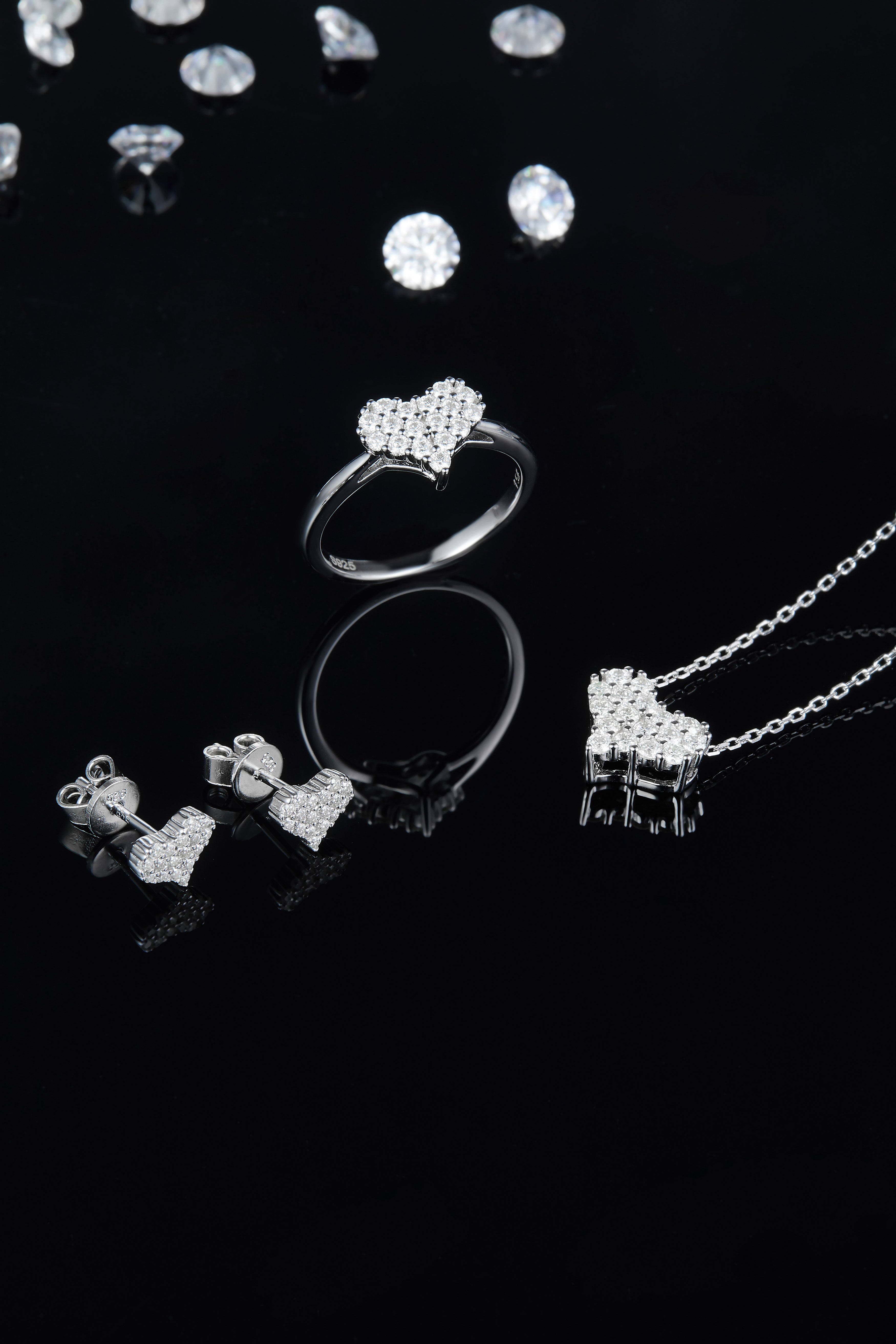 Set With Top quality Moissanite This Luxurious And Fashionable Light Luxury Jewelry Silver Bracelet Is Made Of Silver Electroplated With Platinum