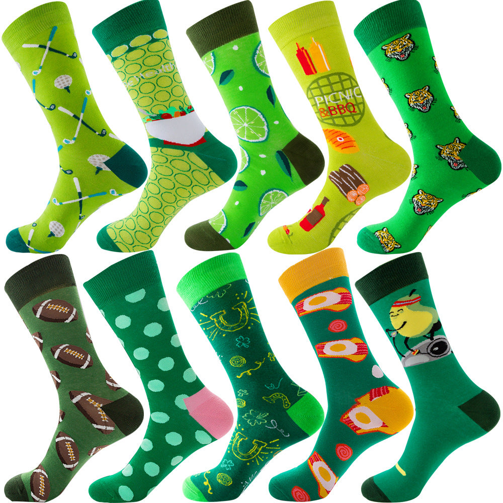 Calcetines de otoño para hombre con estampado de rombos y temática navideña de animales y frutas.