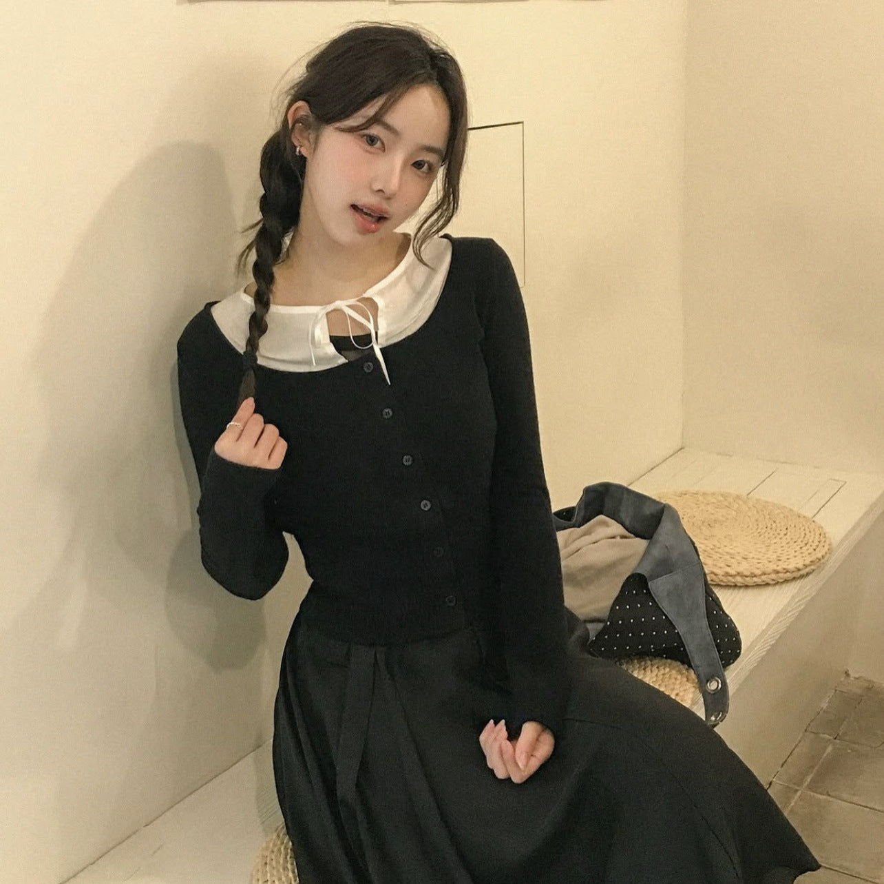 Camiseta de manga larga ajustada con volantes para mujer
