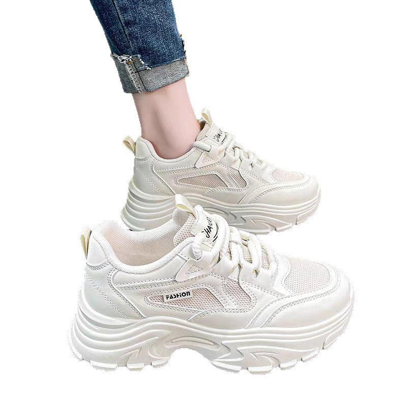 Zapatillas deportivas informales de malla transpirables y con suela gruesa que combinan con todo.