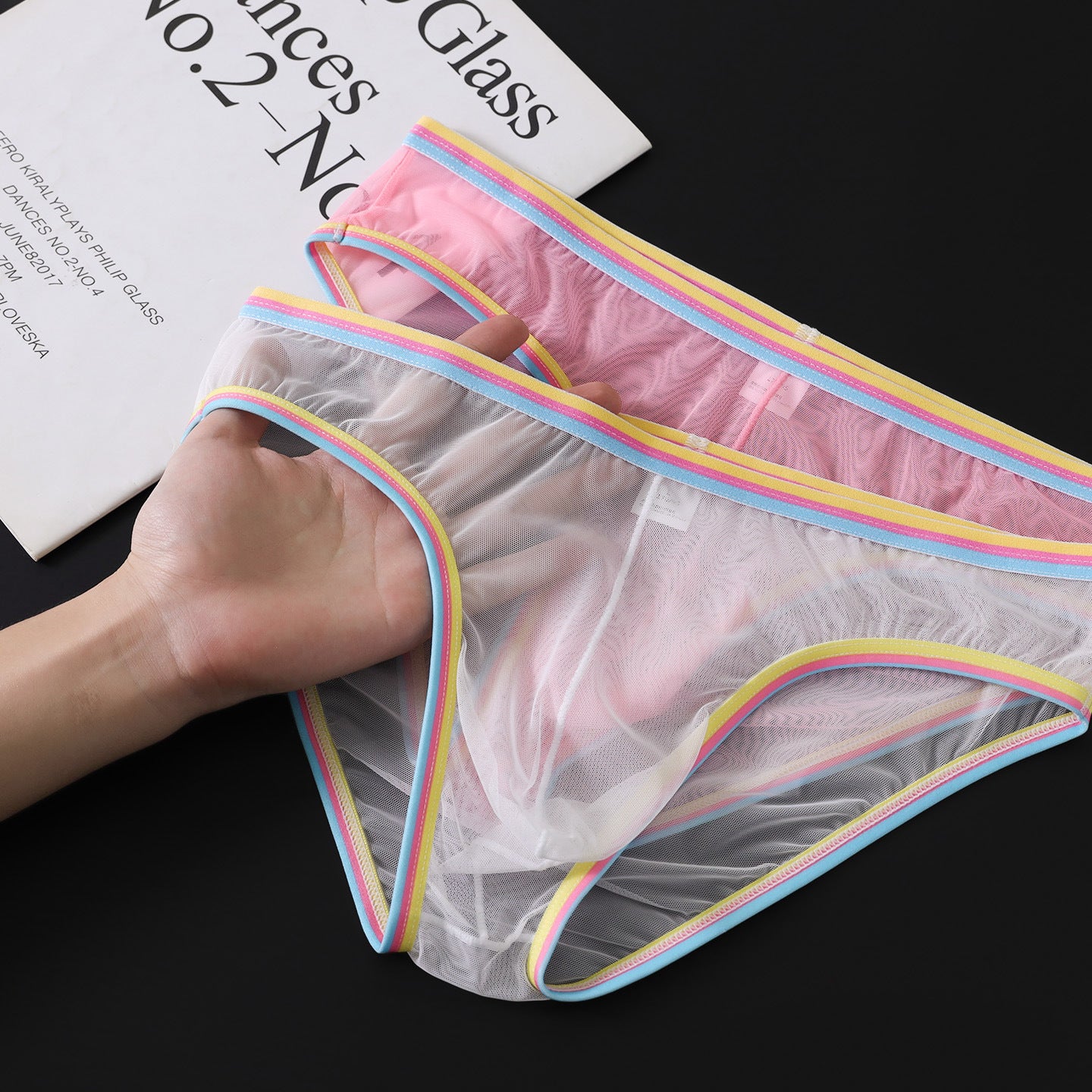 Calzoncillos suaves y muy elásticos para hombre con diseño hasta la mitad de la cadera.