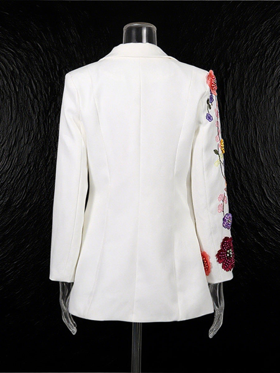 Elegantes blazers con bordados florales tridimensionales