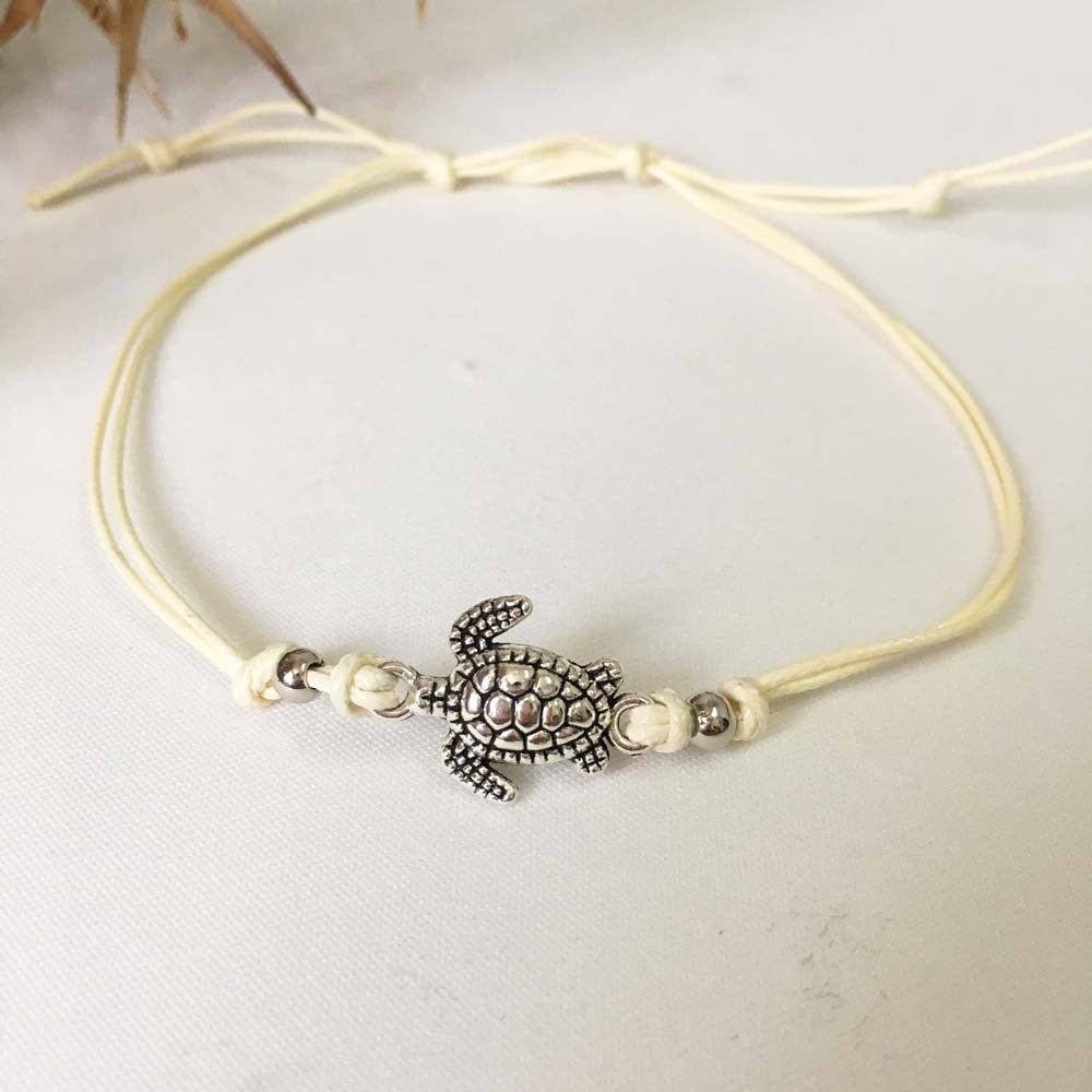 Tobillera con colgante de tortuga y cuerda trenzada de moda para mujer