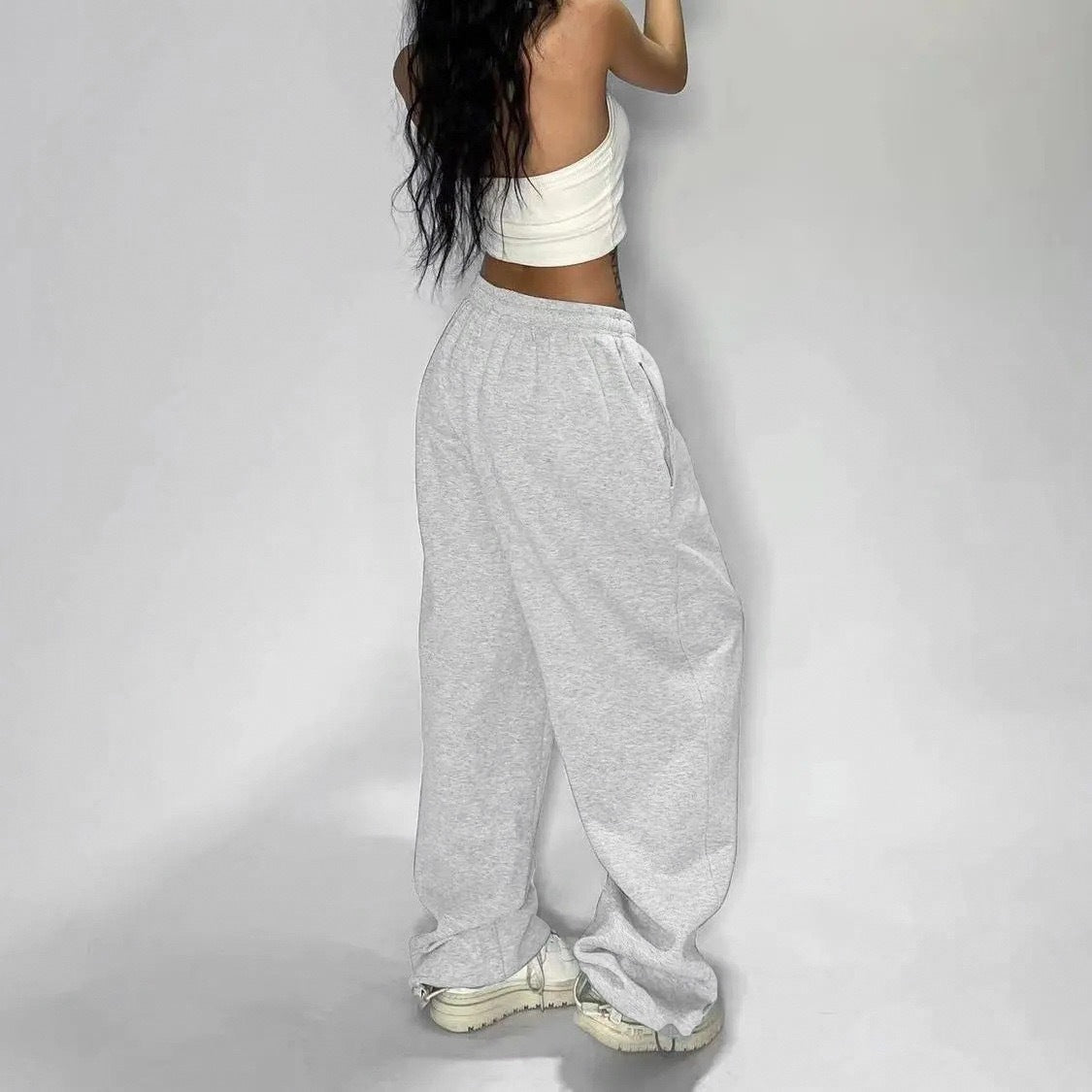 Pantalones deportivos holgados, versátiles y de color liso para mujer