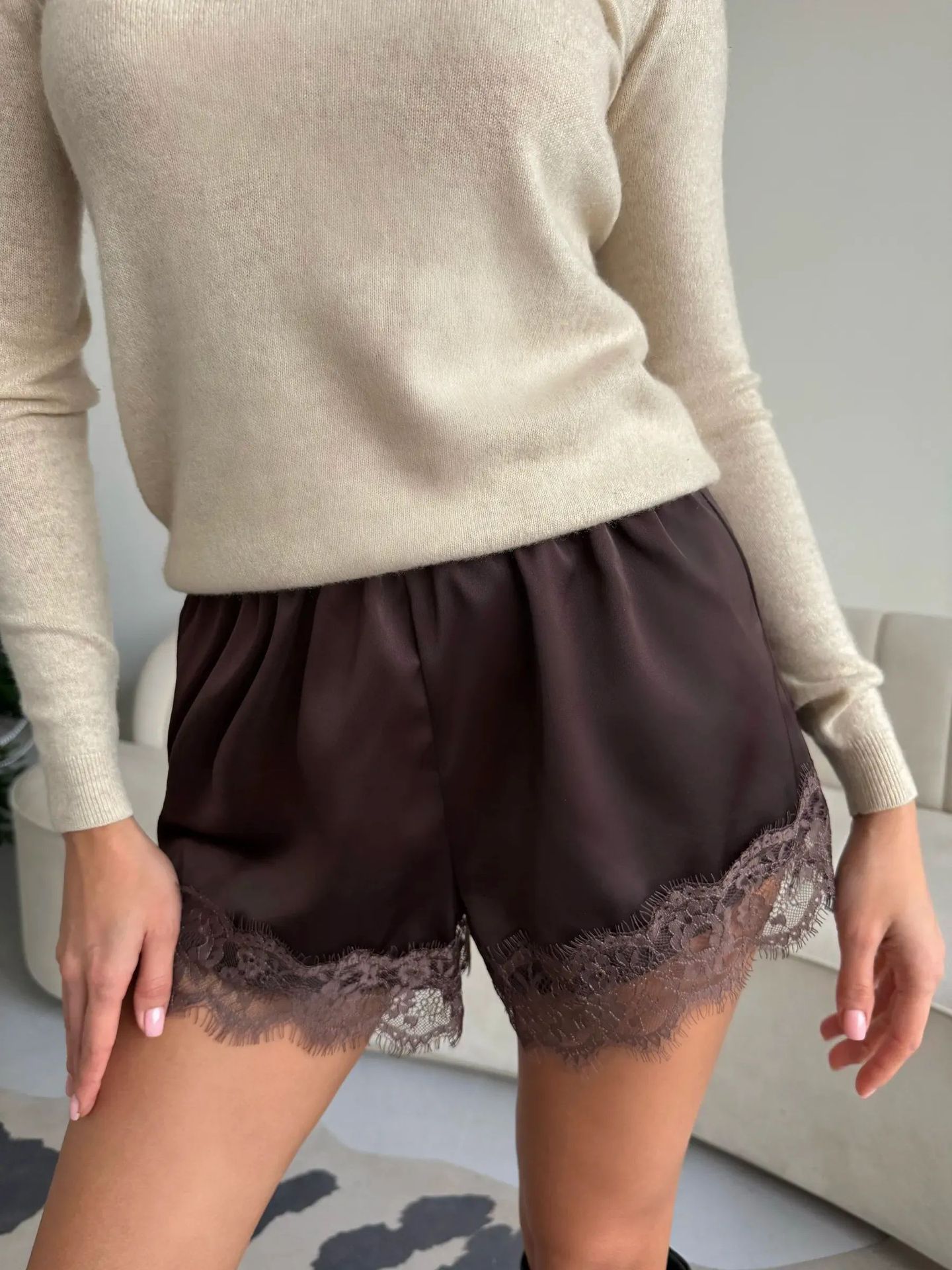 Pantalones cortos con ribete de encaje estampado para mujer