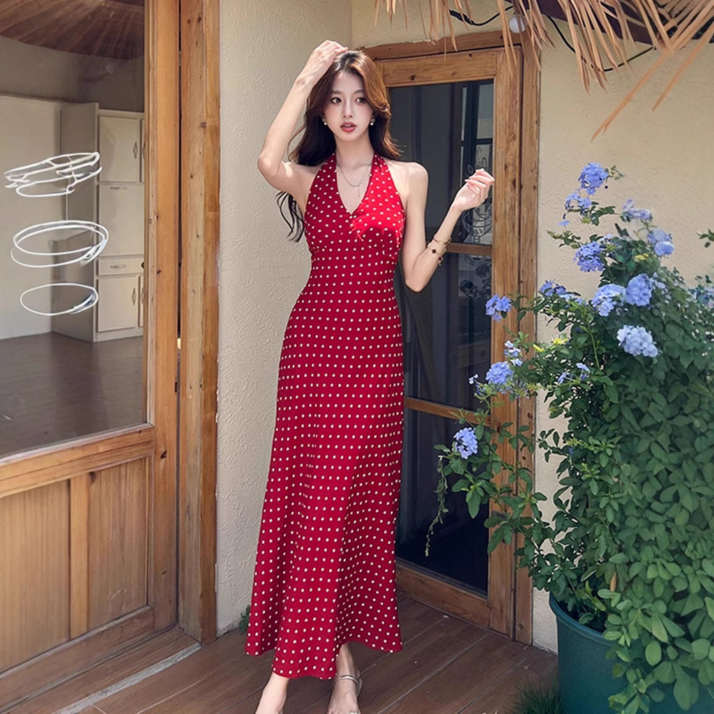 Fitted Figure-flattering French-style Polka-dot Print Halter Dress